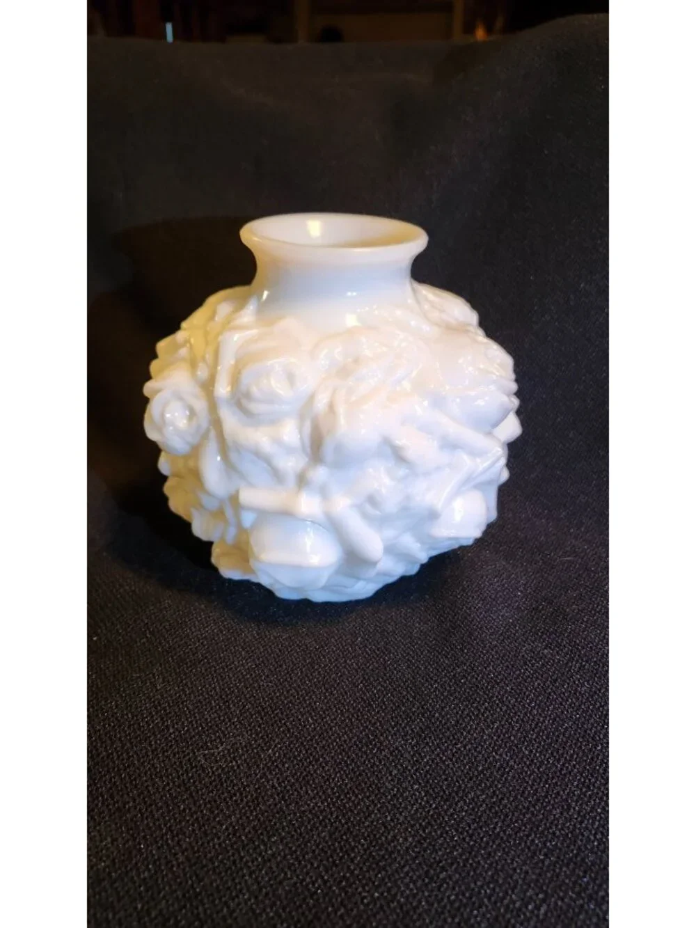 Vintage Imperial Milk Glass La Bella Rose Bowl Bas Relief Floral Design